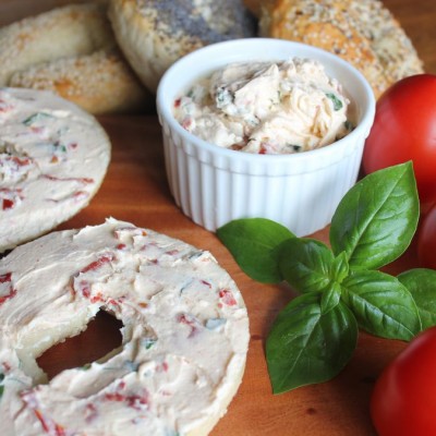 Sundried Tomato and Basil Schmear